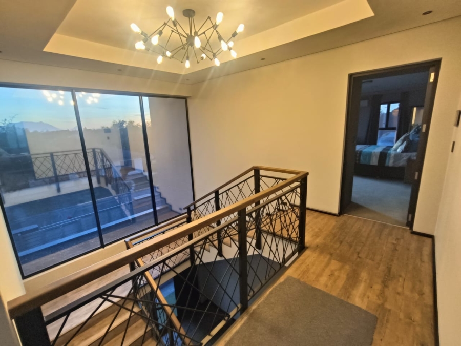 6 Bedroom Property for Sale in Elim Western Cape